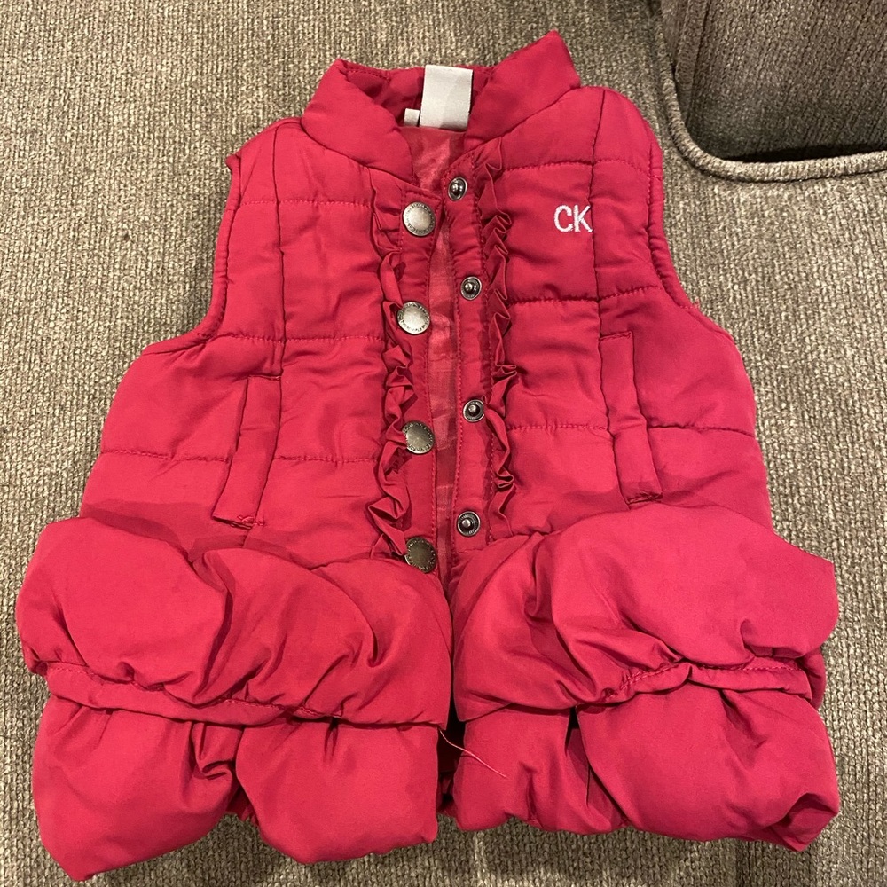 Peplum magenta vest